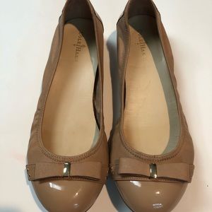Cole Haan Size 8 1/2 flats